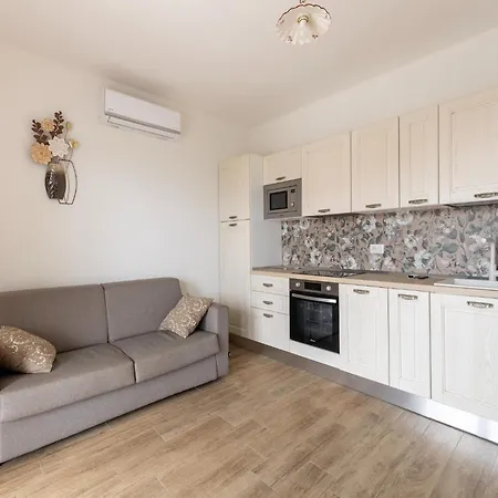 Appartement Giardino, A Pochi Passi Dal Mare